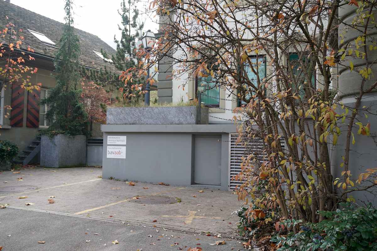 Eingang Advokaturbüro Véronique Bachmann